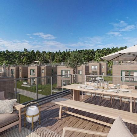 Vaestoes Strand By First Hotels Larbro Екстер'єр фото